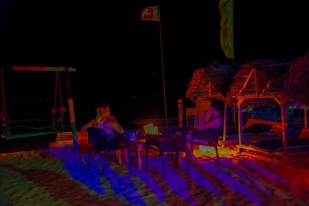 The Beach Lovers 닐라벨리 외부 사진