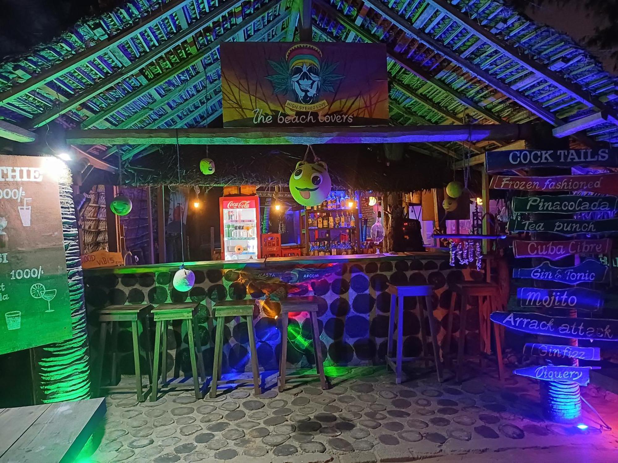 The Beach Lovers 닐라벨리 외부 사진